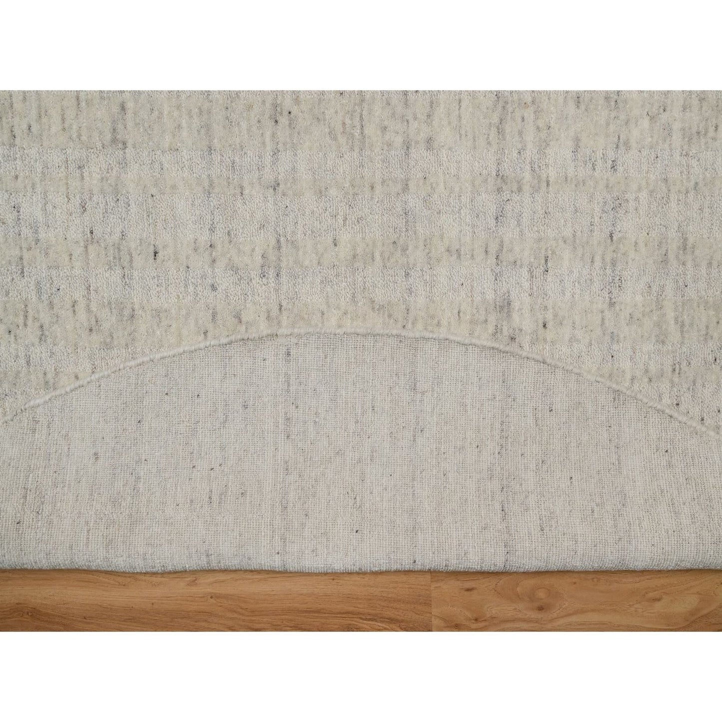 8'X8' Ivory Natural Wool Vertical Stripes Design Hand Loomed Round Rug