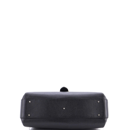 Gucci Interlocking Top Handle Bag Leather Medium