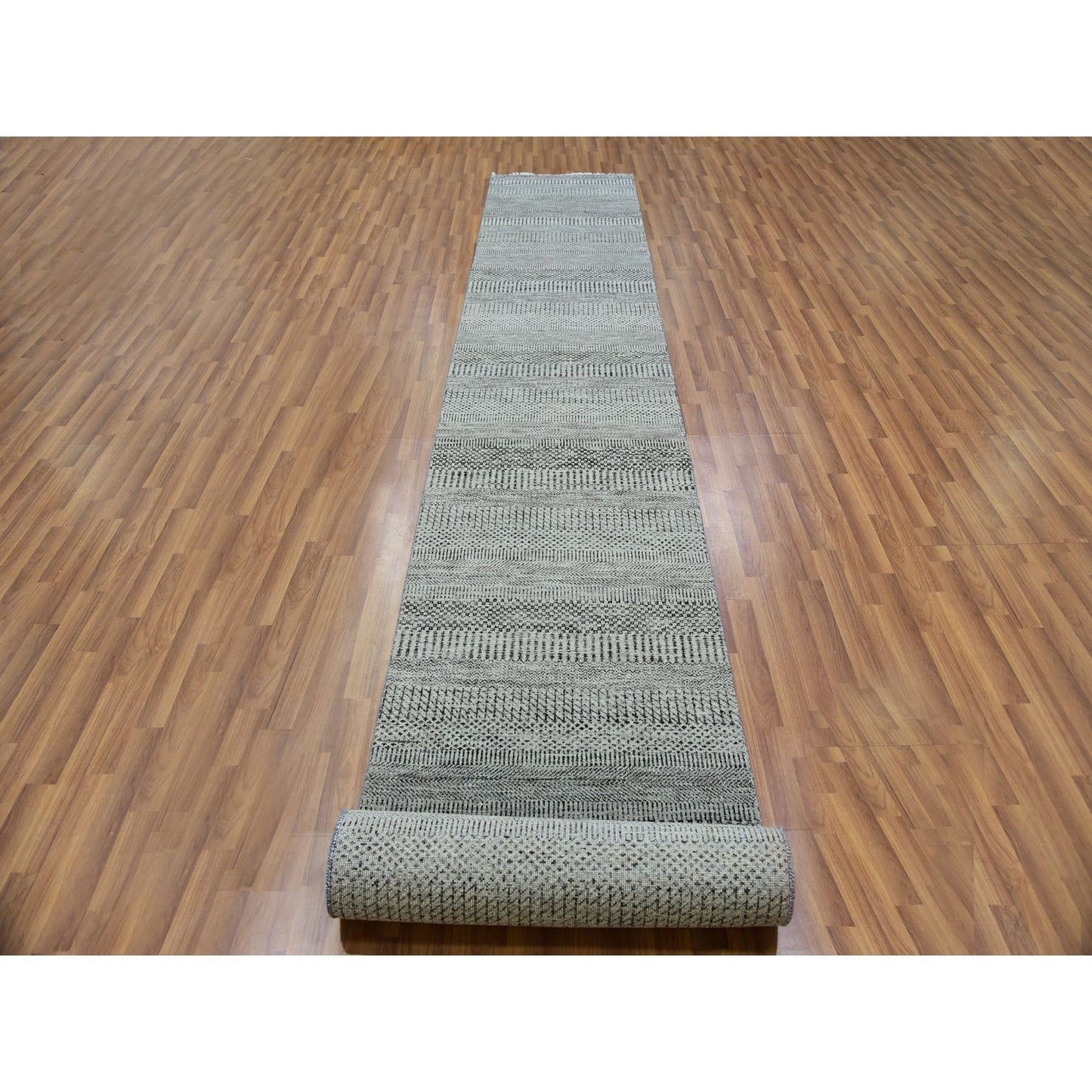 2'7"X18'4" Sabre Gray Modern Undyed Grass Wool Xl Runner Oriental Rug