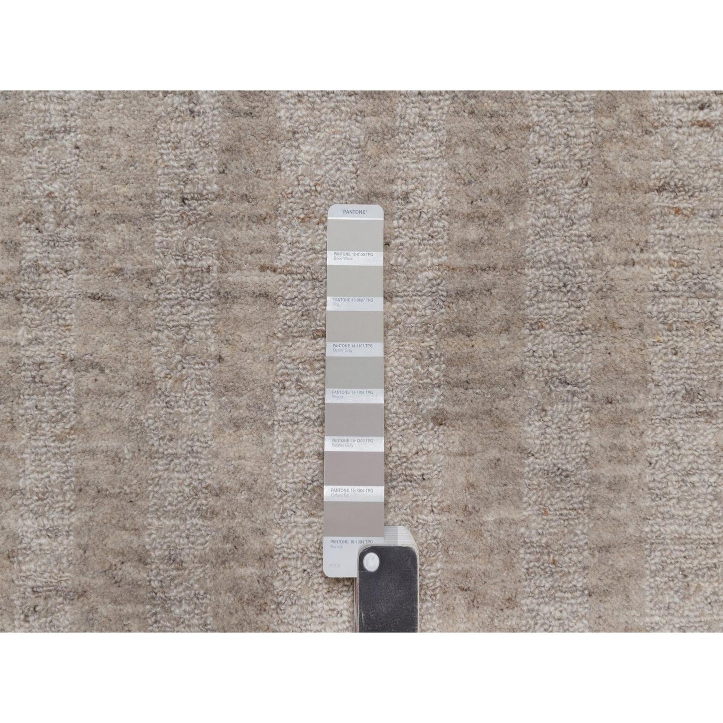 2'7"X10' Brown Natural Wool Salt And Pepper Effect Hand Loomed Runner Rug