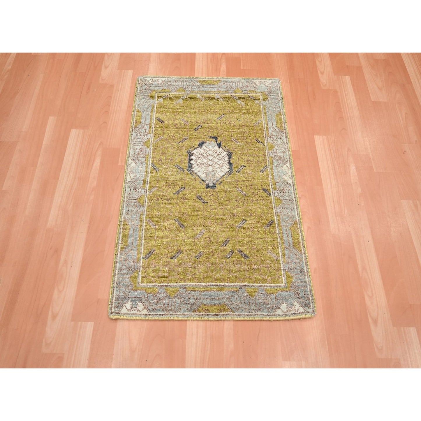 2'1"X3'2" Golden Yellow Pinecone Design 100% Wool Hand Knotted Rug