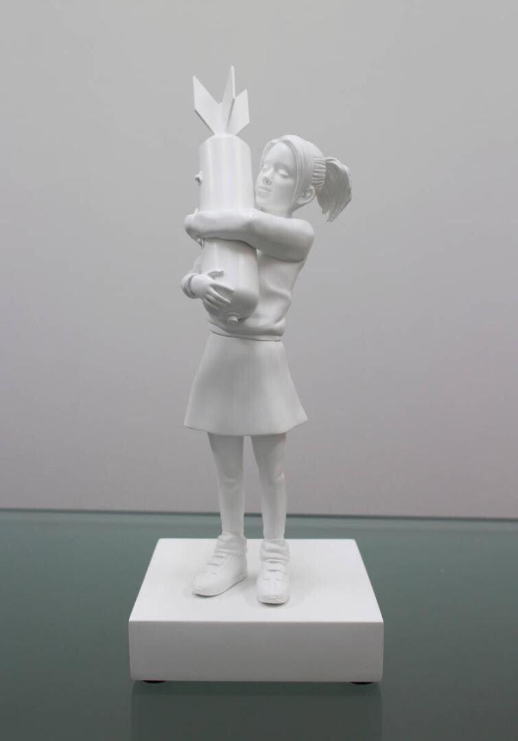 Banksy Bomb Hugger White Bomb Ver. Medicom Toy Mct Figure Original Box