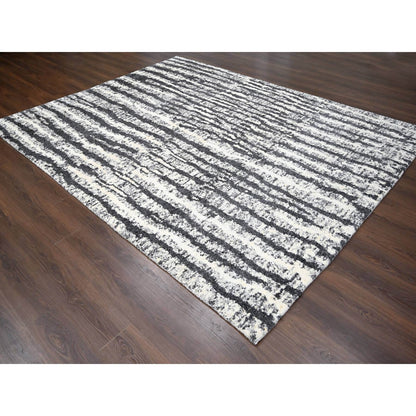 9'1"X11'8" Black And Ivory Modern Design Organic Wool Hand Knotted Rug