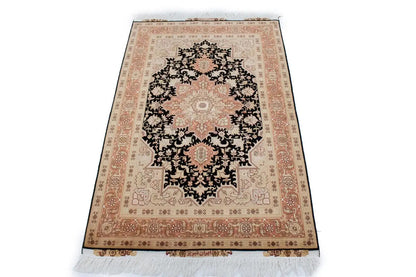Handmade Signed Oriental Rug Classic Floral Kork