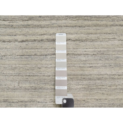 2'5"X8' Beige Plain Modern Design Undyed Pure Wool Hand Loomed Runner Rug