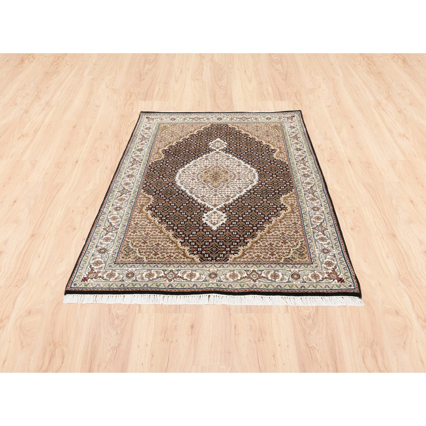 3'10"X6' Hand Knotted Tebraz Mahi Fish Medallion Design Wool And Silk Rug