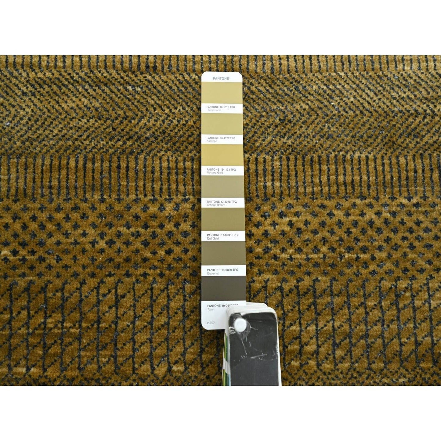 2'8"X12'3" Brown Modern Grass Design Hand Knotted Wool & Silk Runner Rug