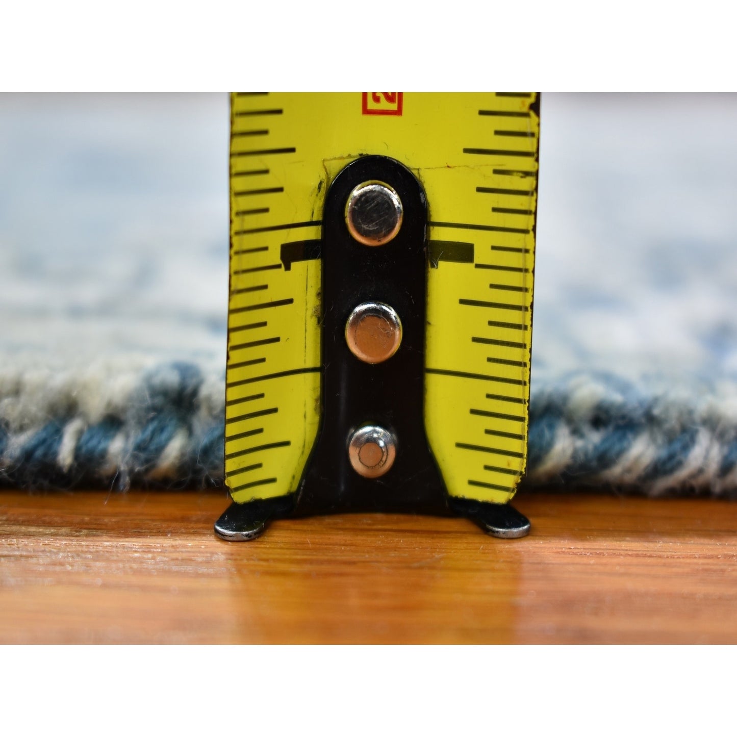 3'1"X5'1" Abstract Design Hi-Low Pile Wool And Pure Silk Hand Knotted Rug