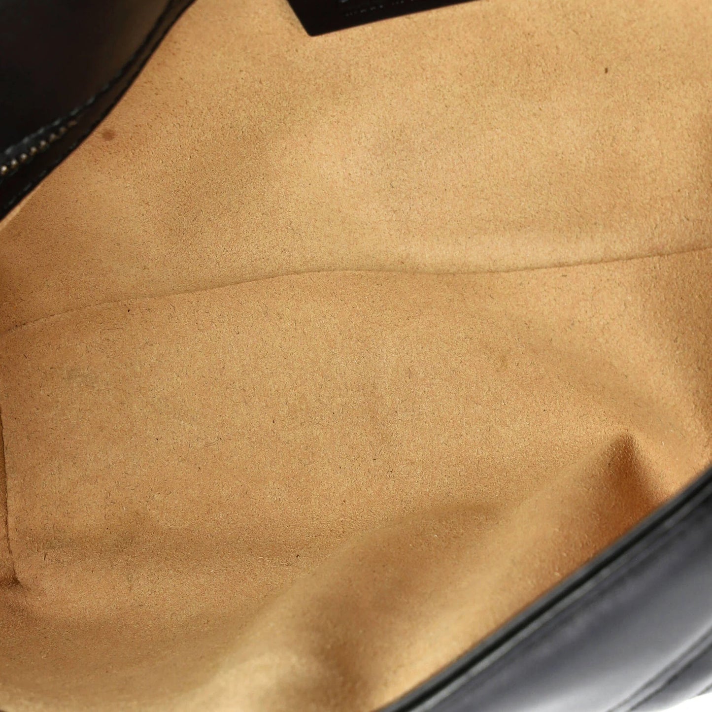 Gucci Gg Marmont Flap Bag Matelasse Leather Medium