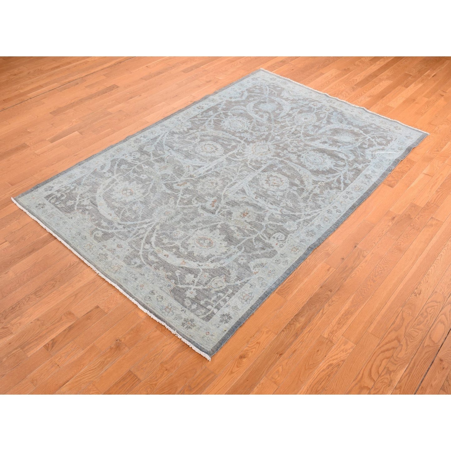 5'9"X9' Arctic Blue Silver Wash Peshawar Hand Knotted Pure Wool Rug