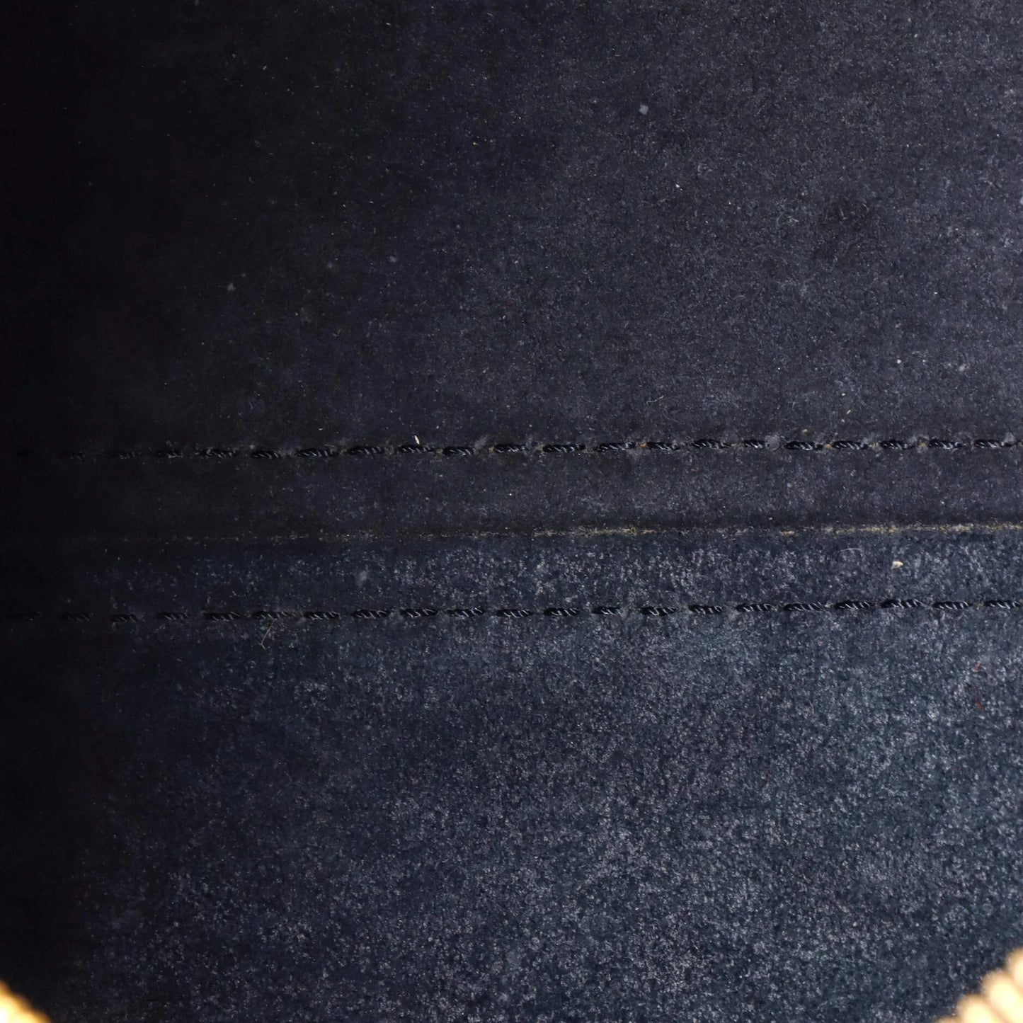 Louis Vuitton Speedy Handbag Epi Leather 30