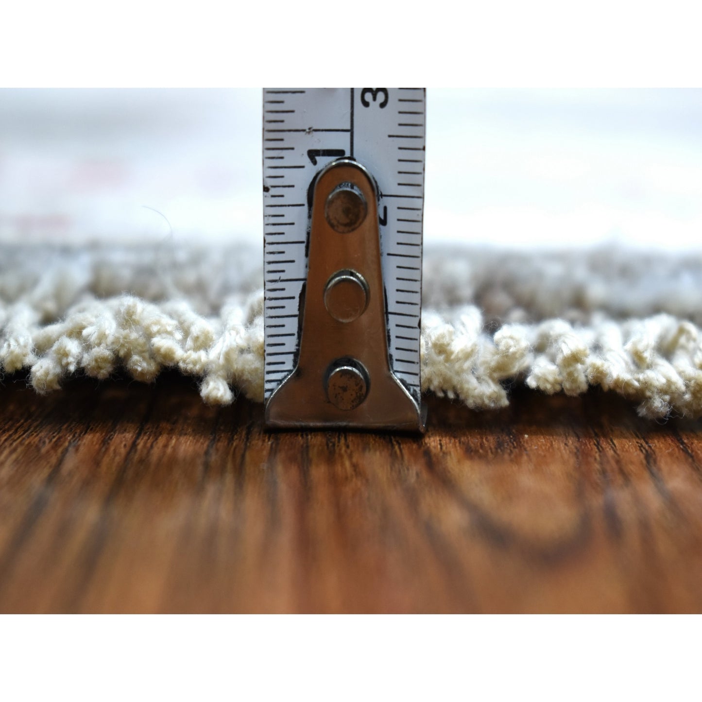 4'X4' Gray Peshawar With Heriz Design Shiny Wool Round Hand Knotted Rug