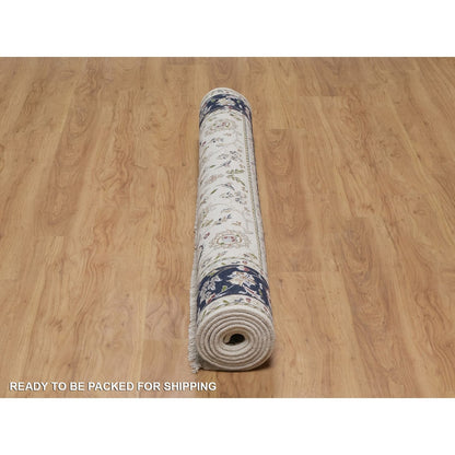 5'9"X9'2" Ivory Wool And Silk Nain With Flower Design Hand Knotted Rug