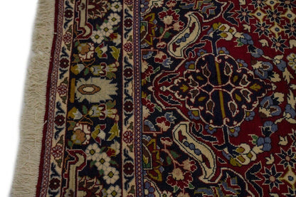 Hand-Knotted Vintage Oriental Rug Classic Floral