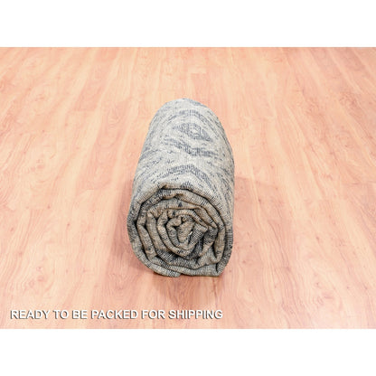 9'X12' Supple Collection All Over Square Design Erased Wool Handmade Rug