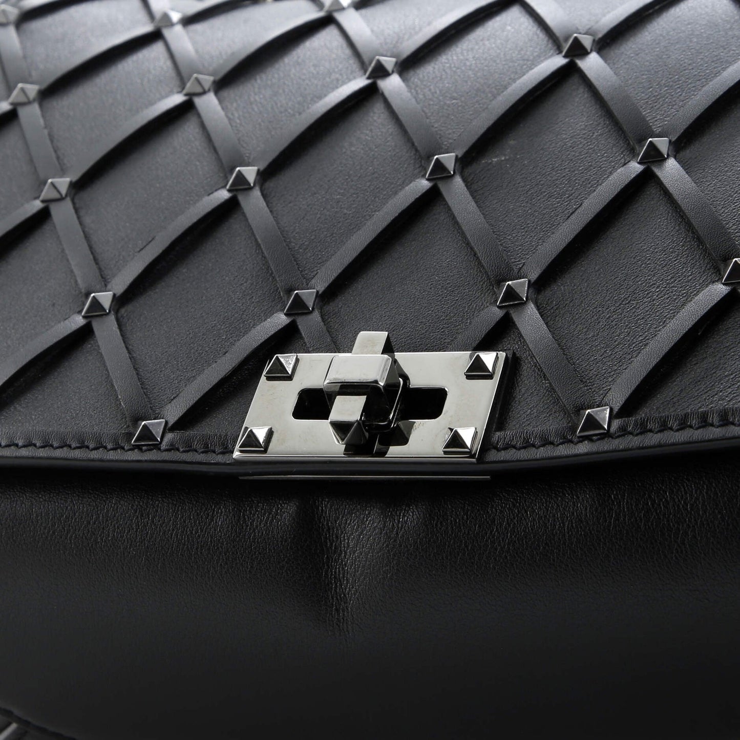 Valentino Garavani Rockstud Beehive Chain Flap Bag Quilted Leather Medium