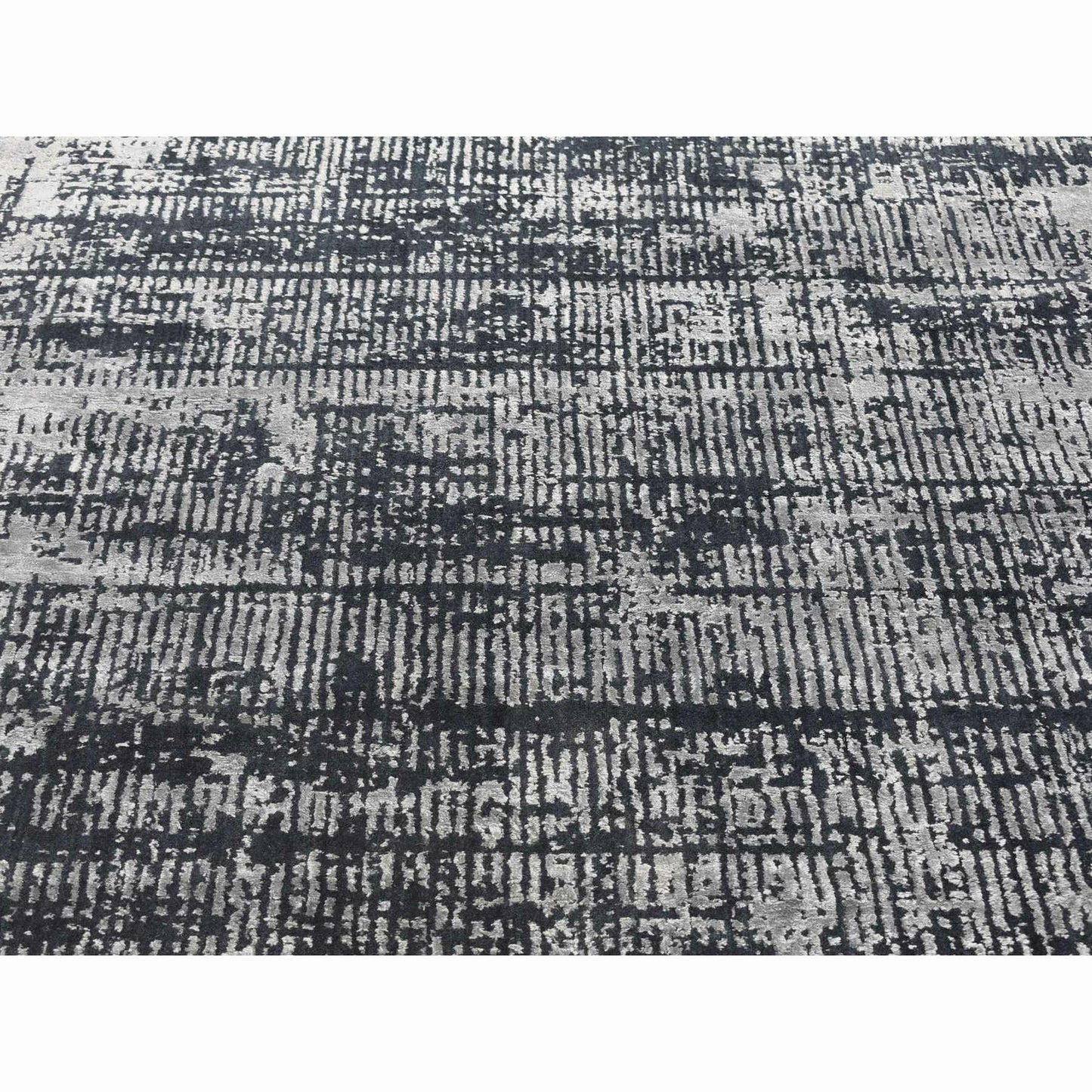 5'10"X9' Black Modern Wool And Plant Based Silk Hand Loomed Rug