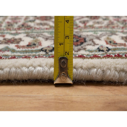2'X3' White Hand Knotted Small Rug Tebraz Mahi Medallion Design Wool Mat