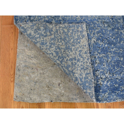 9'X12' Pure Silk And Wool Dissipating Design Hand Knotted Rug