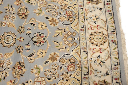 Handmade Extra Fine Indo-Nain Oriental Rug