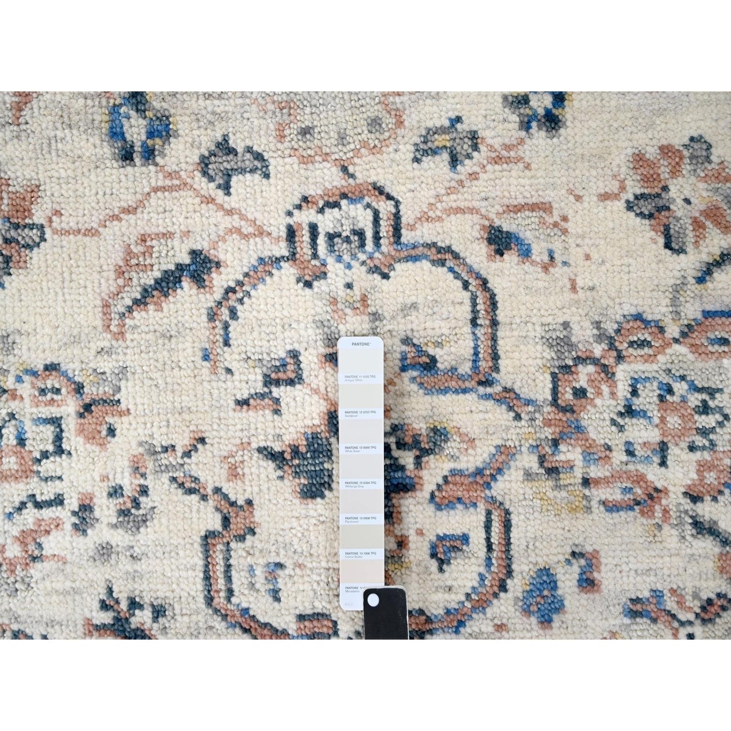 8'10"X11'10" Ivory Pure Wool Hand Knotted Mahal Design Oriental Rug