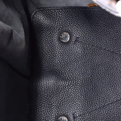 Louis Vuitton Carmel Hobo Mahina Leather