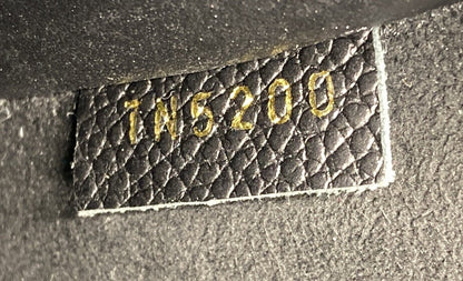 Louis Vuitton Pochette Melanie Monogram Empreinte Leather Mm