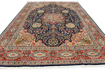 Hand-Knotted Vintage Classic Floral Oriental Rug