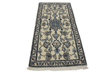 Handmade Nain Oriental Rug Small Plush Carpet