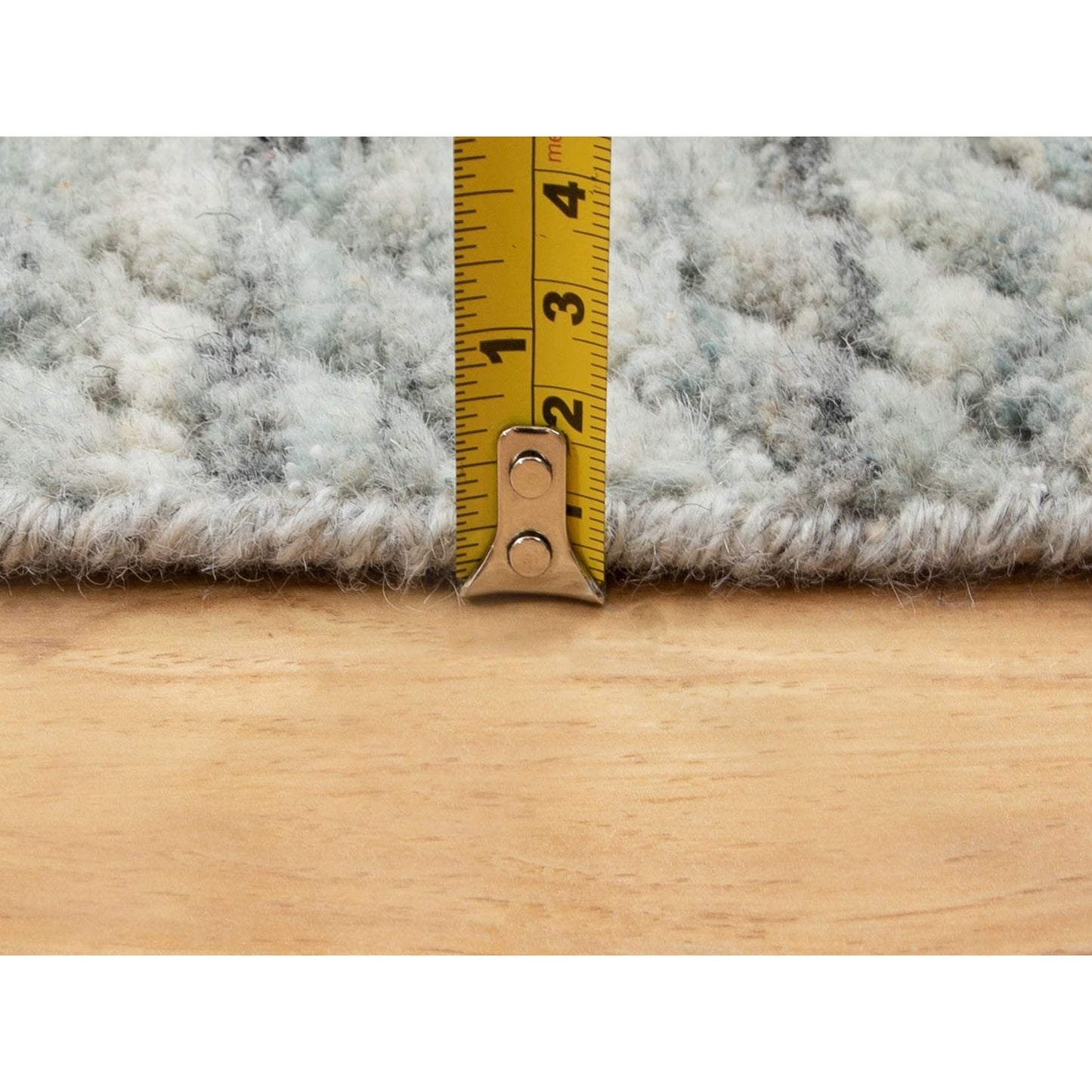 2'6"X7'10" Variegated Design Hand Loomed Pure Wool Modern Runner Rug