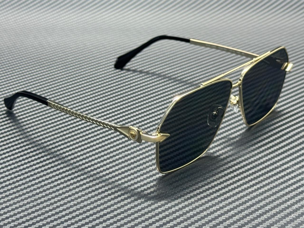 Versace Ve2284 10026G Gold Grey Mirror Men'S 63 Mm Sunglasses