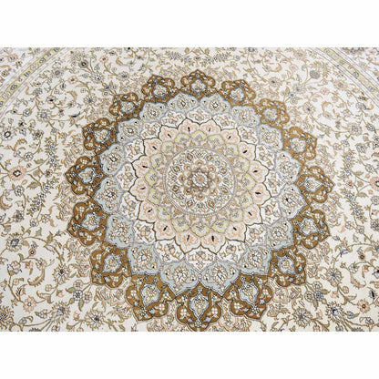 9'1"X9'1" Ivory Silken Tebraz Design 300 Kpsi Hand Knotted Round Rug