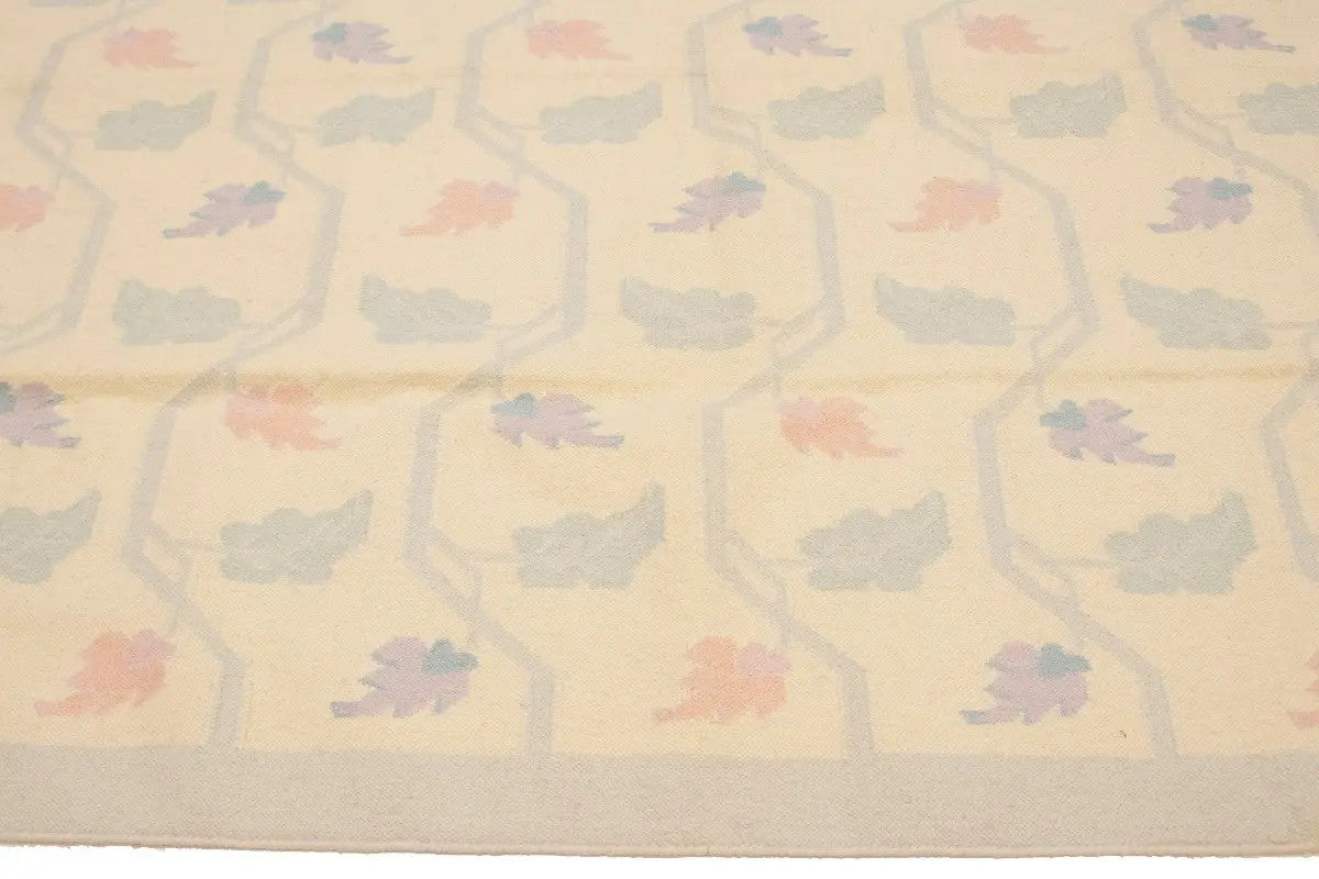 Floral design rug modern reversible oriental flat weave carpet dhurrie.