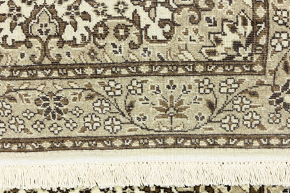 Handmade Kirman Square Rug Cream Floral Medallion