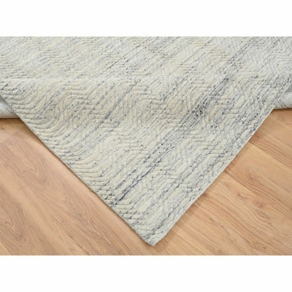 6'1"X9' Beige Variegated Textured Modern Design Wool Hand Loomed Rug