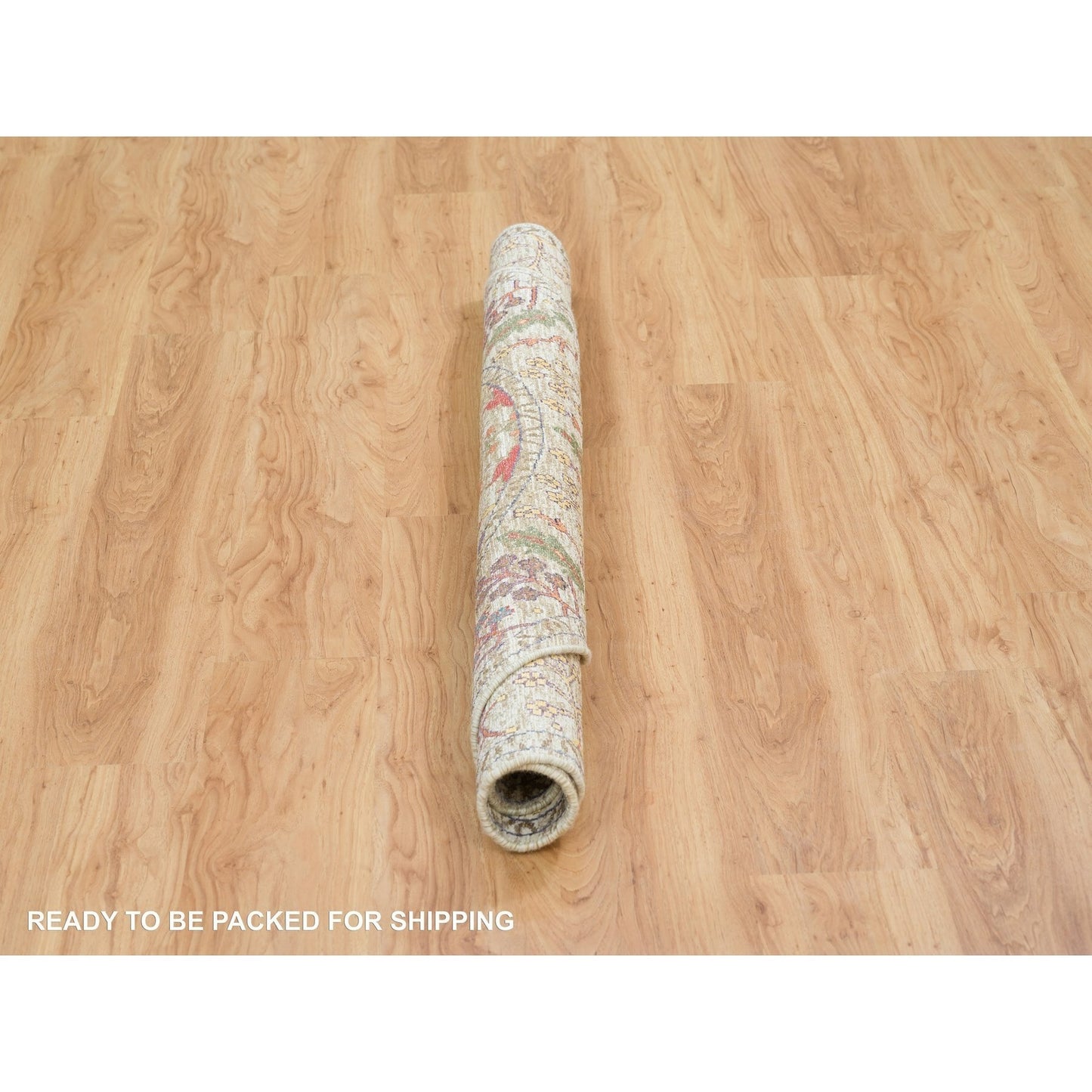 5'4"X5'4" Beige Hand Knotted Directional Vase Silk Textured Wool Rug