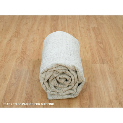 9'X12' Cloudy Gray Karajeh Design 100% Wool Hand Loomed Oriental Rug