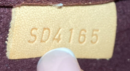 Louis Vuitton Montaigne Handbag Monogram Canvas Mm