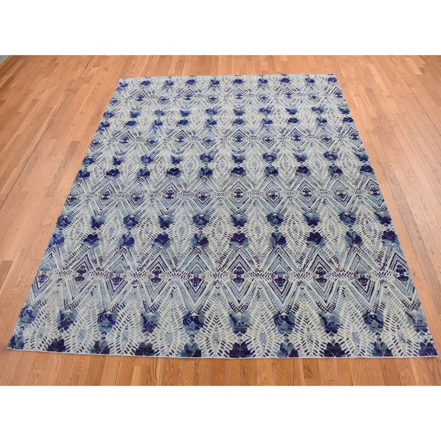 8'X10' Purple Geometric Design Sari Silk With Wool Hand Knotted Rug