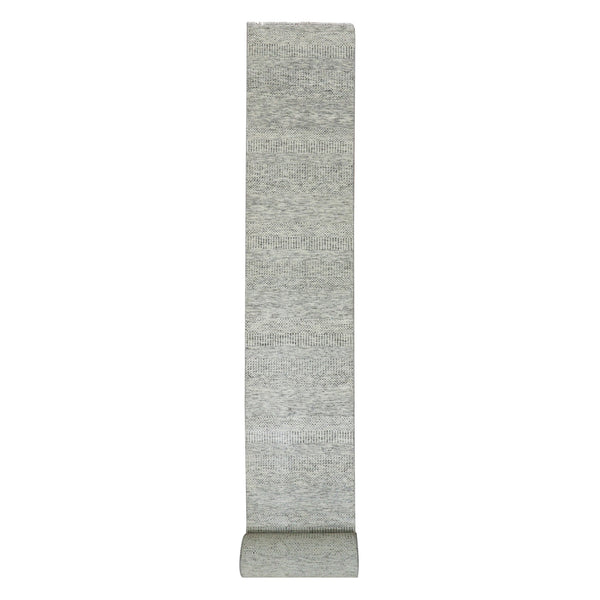 2'5"x26'3" Wales Gray Modern Tone on Tone Grass Design Wool XL Runner Rug