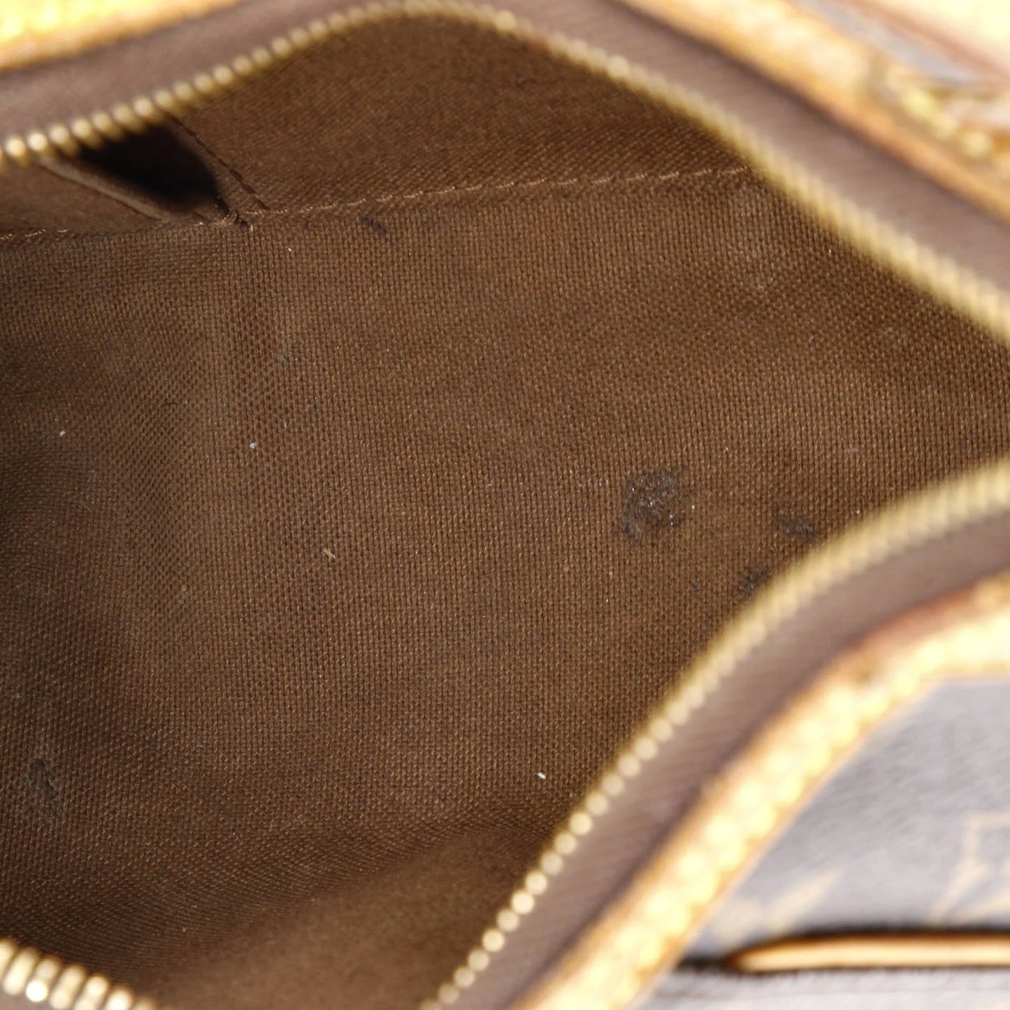 Louis Vuitton Thames Handbag Monogram Canvas Pm