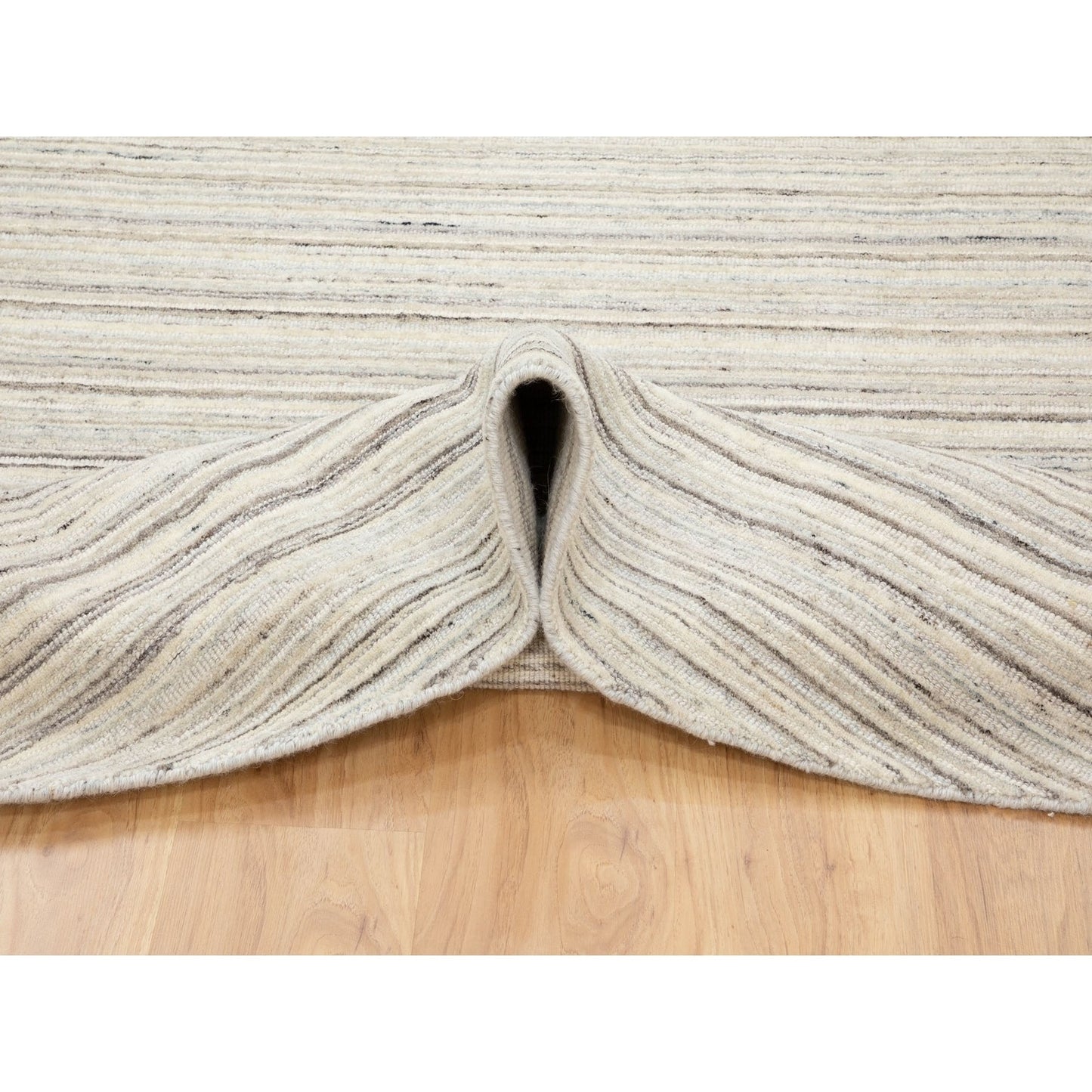 8'X8' Beige Hand Loomed Organic Wool Modern Oriental Rug