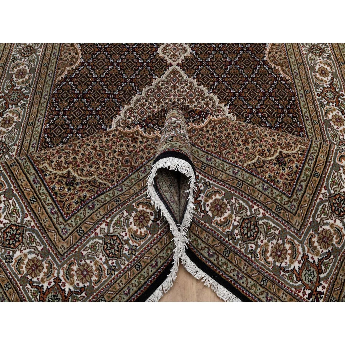 6'X9'1" Black Tebraz Mahi With Medallion Design Hand Knotted Wool Rug