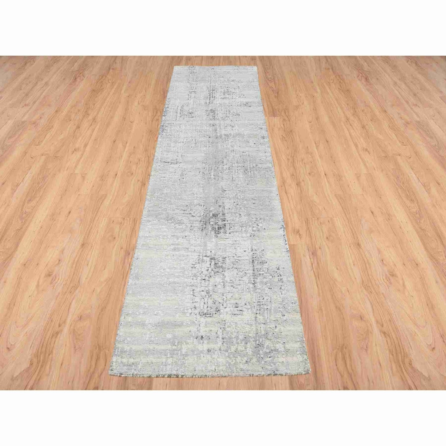 2'6"X10'1" Gray Modern Hand Spun Natural Wool Hand Knotted Runner Rug
