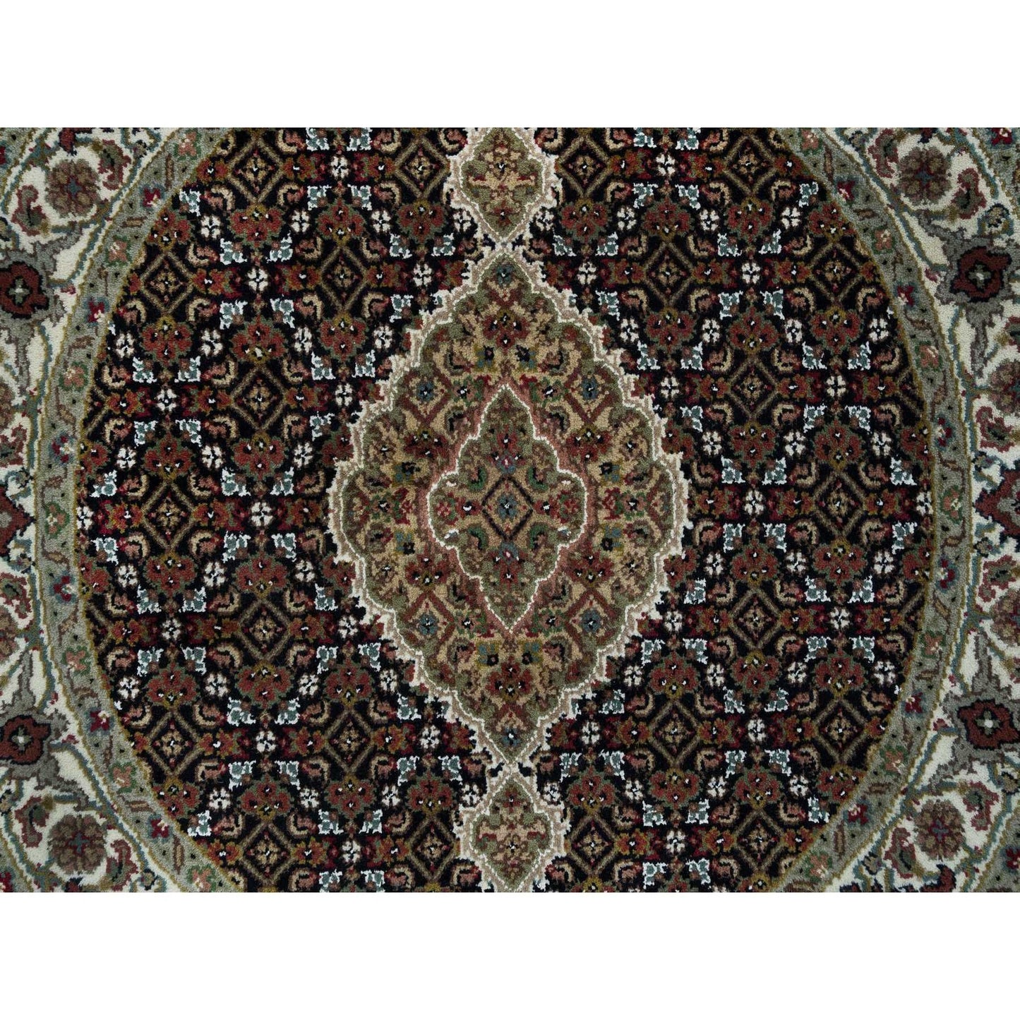 3'4"X3'4" Black 175 Kpsi Wool Hand Knotted Tebraz Round Oriental Rug