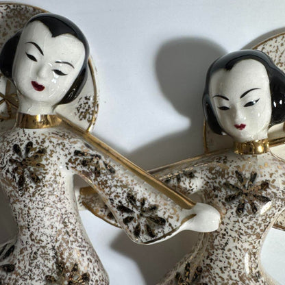 Vintage G. Z. Lifton 1941 Pair Pottery Figurine Moss Lamp Collector'S Book