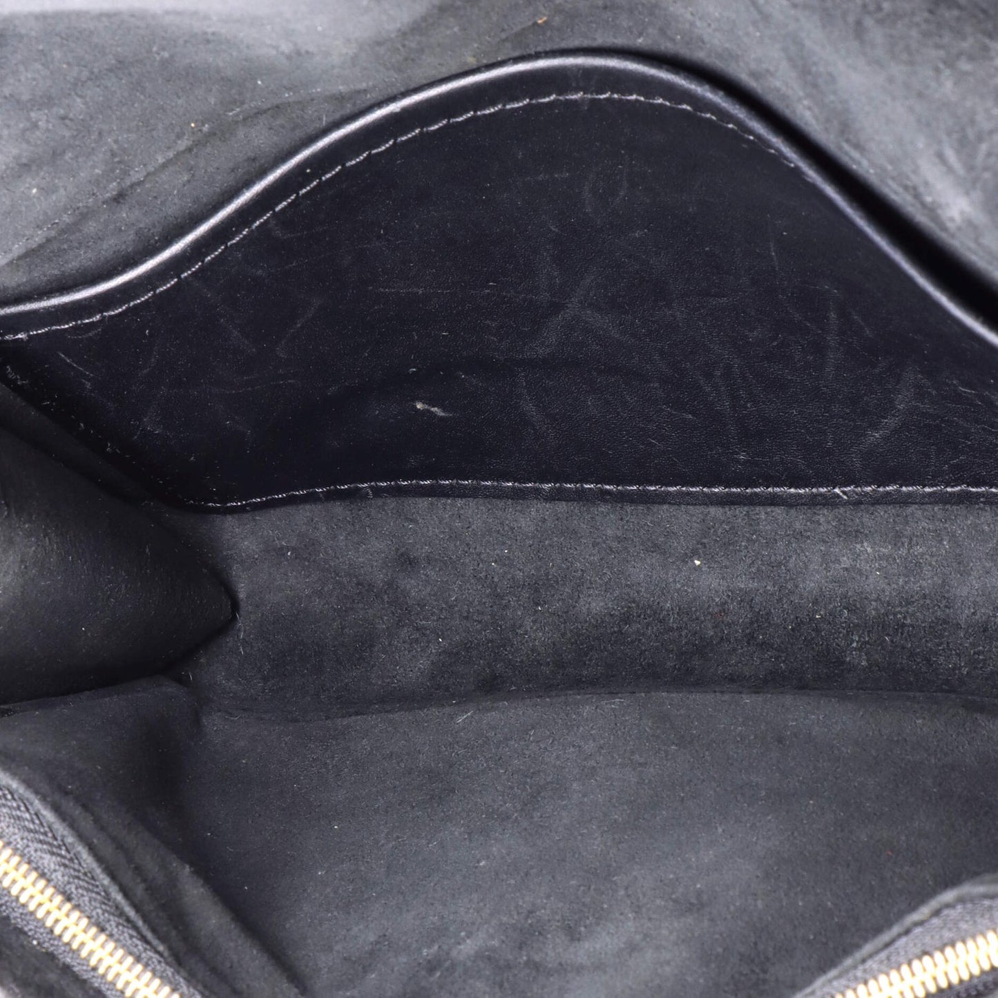 Louis Vuitton Chain Louise Clutch Airy V Leather Gm