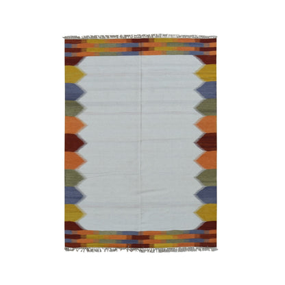 Rug 5'5"x7'10" Ivory Flat Weave Durie Kilim Pure Wool Hand Woven