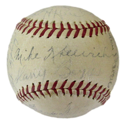 1938 Chicago White Sox Team Signed Baseball (26 Signatures) Beckett 198607