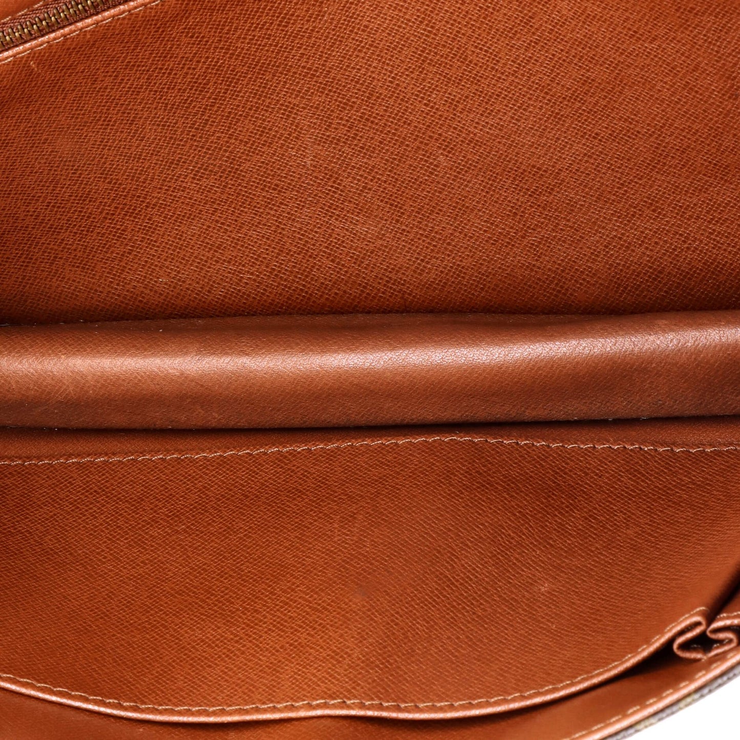 Louis Vuitton Dame Pochette Monogram Canvas Gm